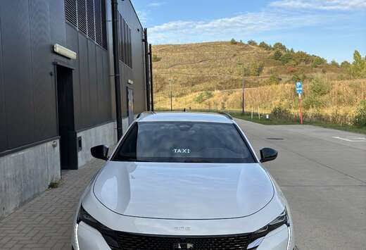 Peugeot SW Plug-In GT Hybrid 136 e-DSC6 Full Option -