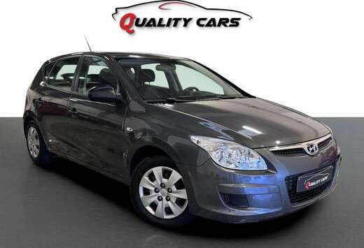 Hyundai i30 1.4i  42.000 KM  Navi  CarPlay  Garantie