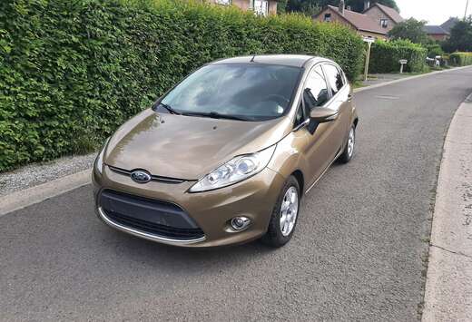 Ford Fiesta 1.6 TDCi Full options