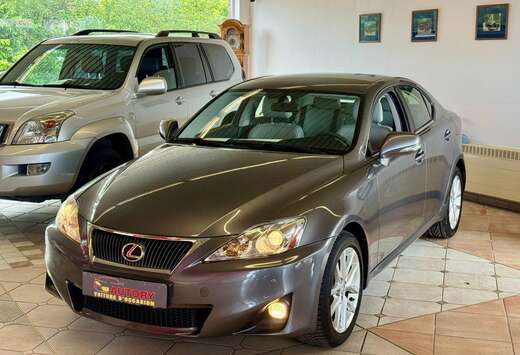 Lexus IS 200 d // 1ere main