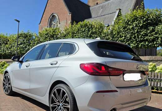 BMW 116iA