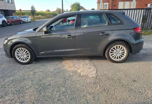 Audi A3 Sportback 1.6 TDi Design S tronic