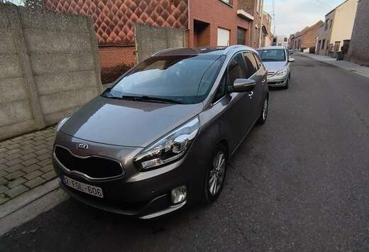 Kia 1.7 CRDi 115 Dream Team Edition 7plaatsen gekeurd