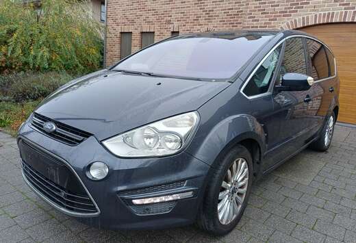 Ford S-Max 2.0 TDCi DPF Titanium