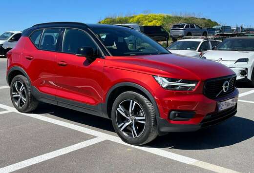 Volvo XC40 1.5 T2 R-Design