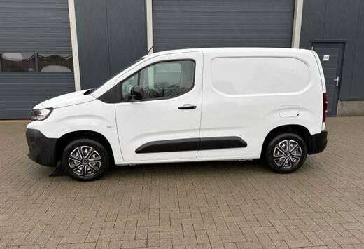Peugeot 1.5 BlueHDi L1 16500 excl btw   trekh,3zit,na ...