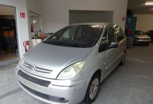 Citroen Xsara Picasso 1.6 HDi Exclusive