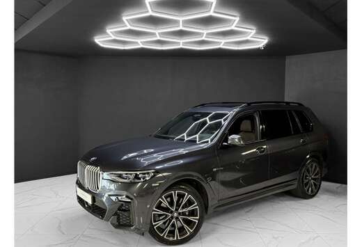 BMW xDrive 40i M Sport FULL