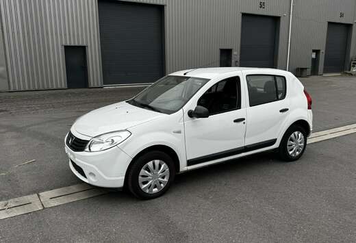 Dacia 1.2i - prête à être immatriculé