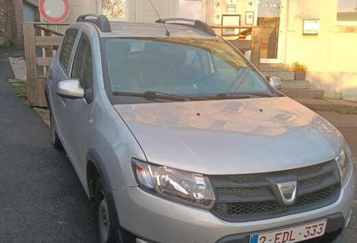 Dacia Sandero Stepway 1.6i Stepway