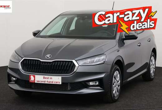 Skoda 1.0 TSi SELECTION DSG + A/T + CARPLAY  + PDC