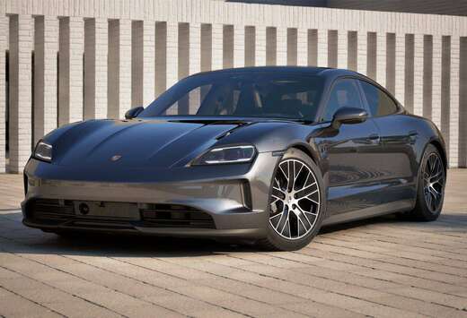 Porsche FACELIFT BATT+/PANO/AIR/MATRIX/SOFTCLOSE/CHRO ...