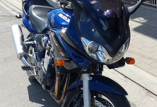 Suzuki 1200 S