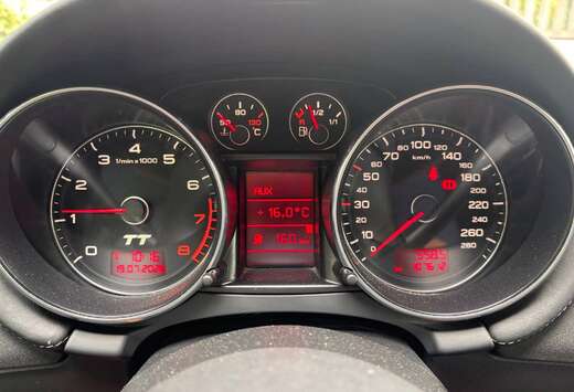 Audi TT Roadster 2.0 TFSI S line