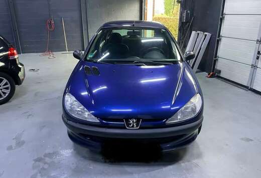 Peugeot 75 Roland Garros