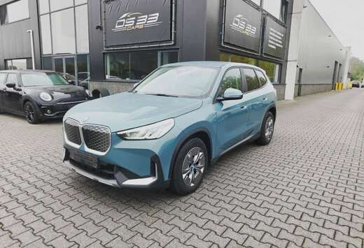 BMW eDrive20 / Cruise / LED / apple / CAM / Zetelverw ...