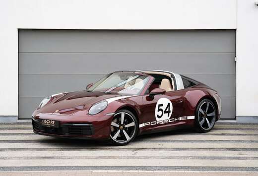 Porsche / Targa Heritage Edition 128 - 992 / Matrix / ...