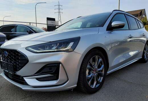 Ford Focus Clipper 1.0 EcoBoost MHEV ST-Line X