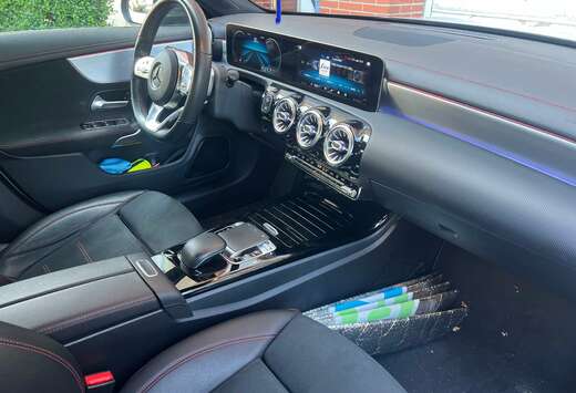 Mercedes-Benz CLA 180 Business Solution