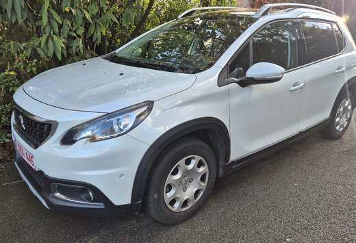 Peugeot 2008 1.2 PureTech Allure S