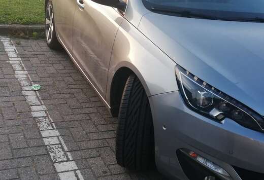 Peugeot SW 1.6 e-HDi Feline STT