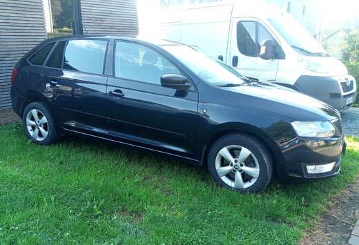 Skoda Rapid 1.6 CR TDI Ambition DSG