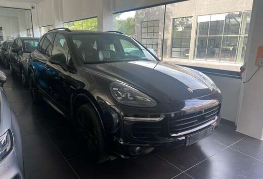 Porsche 3.0i V6 PHEV S Tiptronic hybride Sportdesign