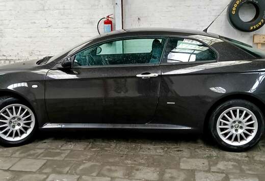 Alfa Romeo 1.8i TS Progression