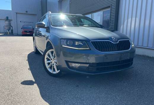 Skoda Octavia SW 2.0 CR TDi 4x4 Ambition DSG*XENON*NA ...