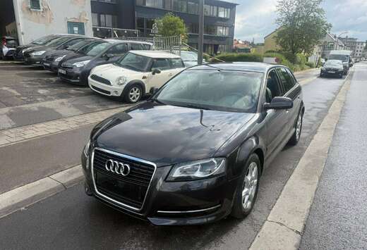 Audi A3 Sportback 1.6 TDi e Attraction Start/Stop DPF