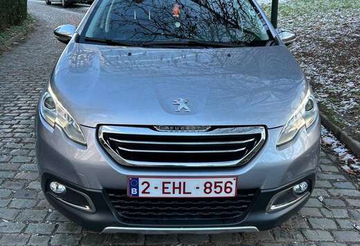 Peugeot 1.2 VTi 82ch Excellent État