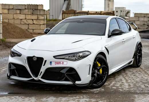 Alfa Romeo Giulia 2.9 V6 Bi-Turbo Quadrifoglio