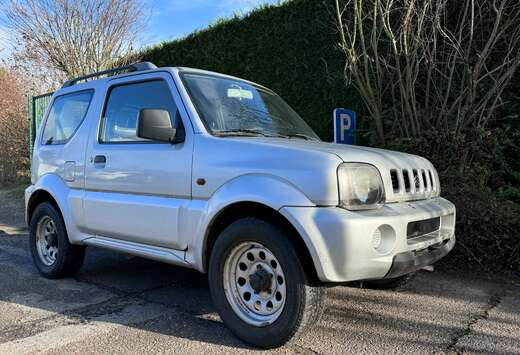 Suzuki 1.3i benzine  4X4  Airco  Handelaar / Export