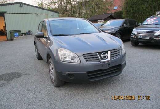 Nissan Qashqai 1.5 dCi 2WD Urban Edition AIRCO NAVI