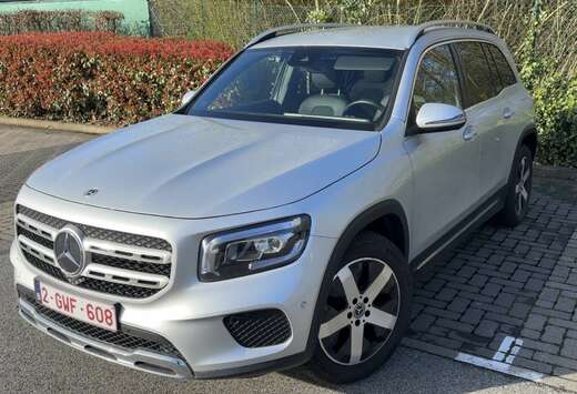 Mercedes-Benz 4-Matic Luxury Line