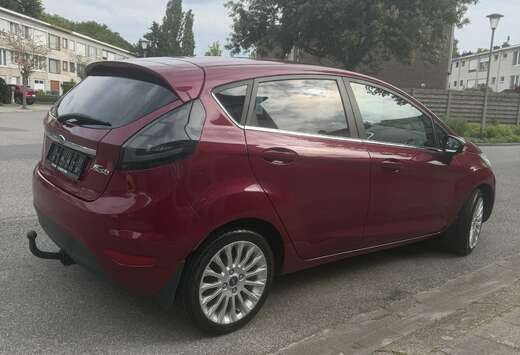 Ford 1.4i Titanium