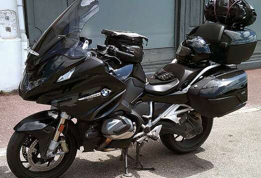 BMW Black Storm Mettallic 2 (Pack style triple black)