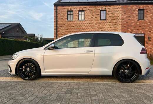 Volkswagen R 4Motion (BlueMotion Technology) DSG