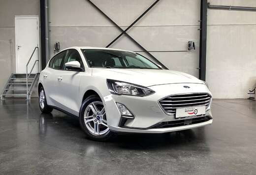 Ford 1.0i/1steEig/54000km/Cam&Pdc/Carplay/AdaptCruise