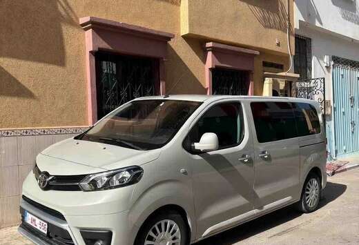 Toyota 1.6 D-4D 7-Sitzer Start/Stop Edition S