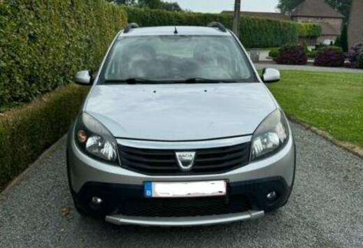 Dacia Sandero+1.6+MPI+Stepway