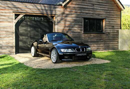 BMW 2.2i Roadster M Interior Manual