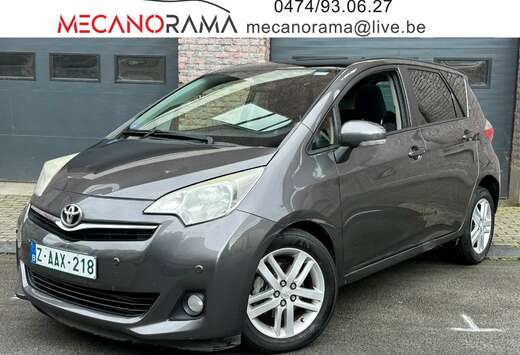 Toyota 12.2013  50.000km  *CAROSSERIE**