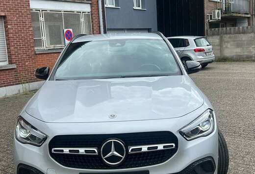 Mercedes-Benz e PHEV Business Solution