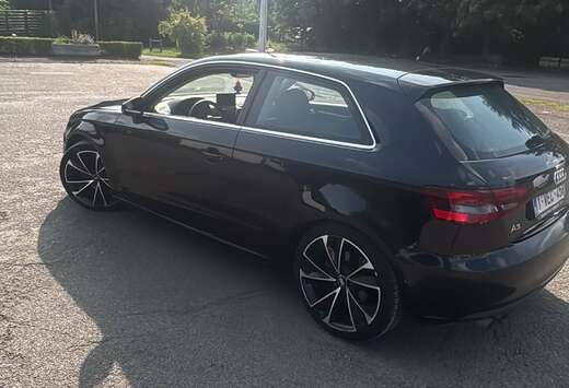 Audi 2.0 TDI 150 S Line