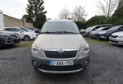 Skoda Roomster 1.6 CR TDi Elegance DPF