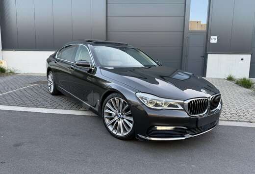 BMW Long / Massage / Pano / B&W/ Carbon