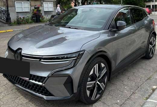 Renault e-Megane 60 kWh Iconic R220 Comfort range