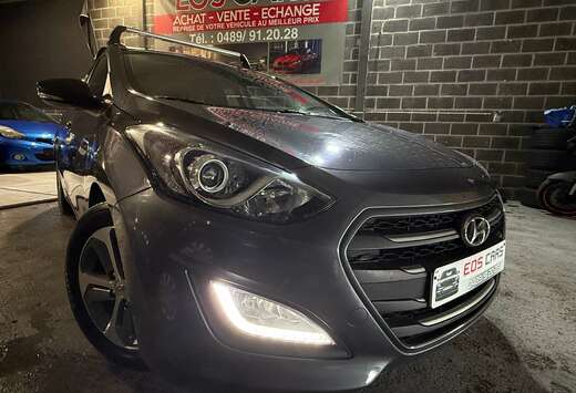 Hyundai i30 SW 1.6 CRDi 1 PROP CARNET GARANTIE 12 MOI ...