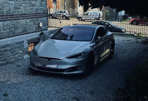 Tesla P100D Ludicrous + grande autonomie  Performance